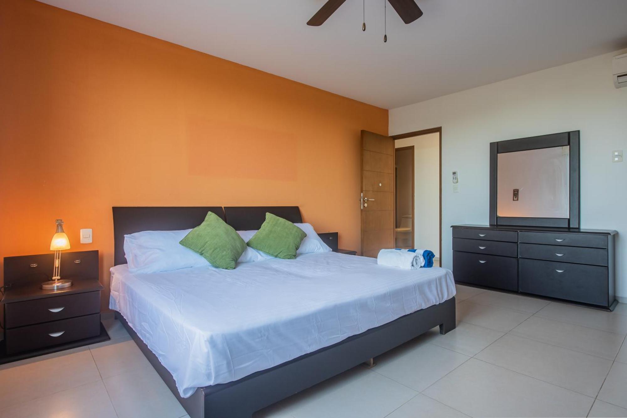 New Beachfront Luxury Apartments Cancun Exterior photo